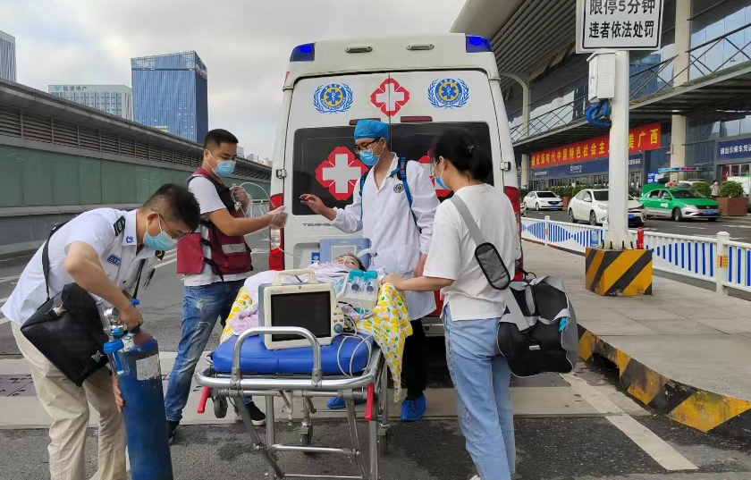 拉孜县救护车出租公司